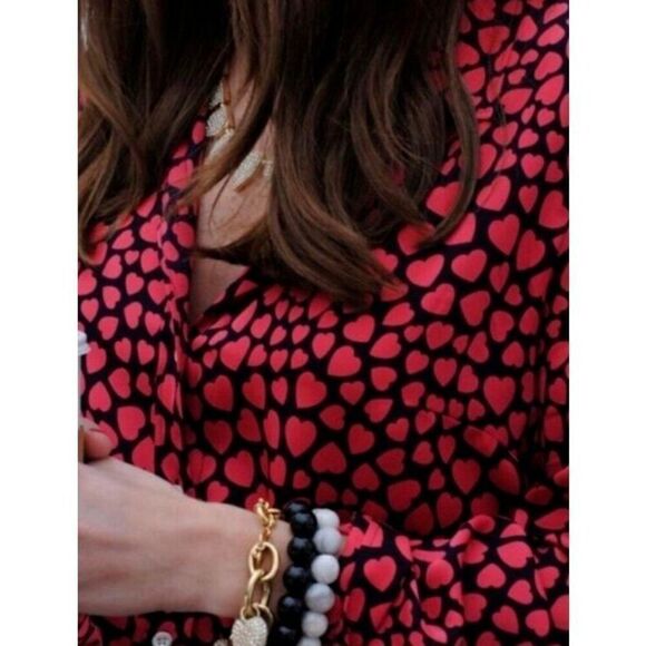 J. Crew Blouse Size 0 Silk Black Pink Button Front Pink Heart Print - Picture 2 of 9